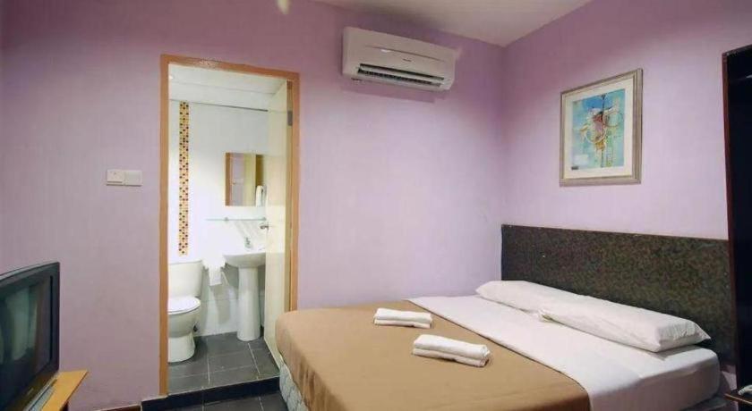 Aristo Hotel @ Putatan Kota Kinabalu Exterior foto